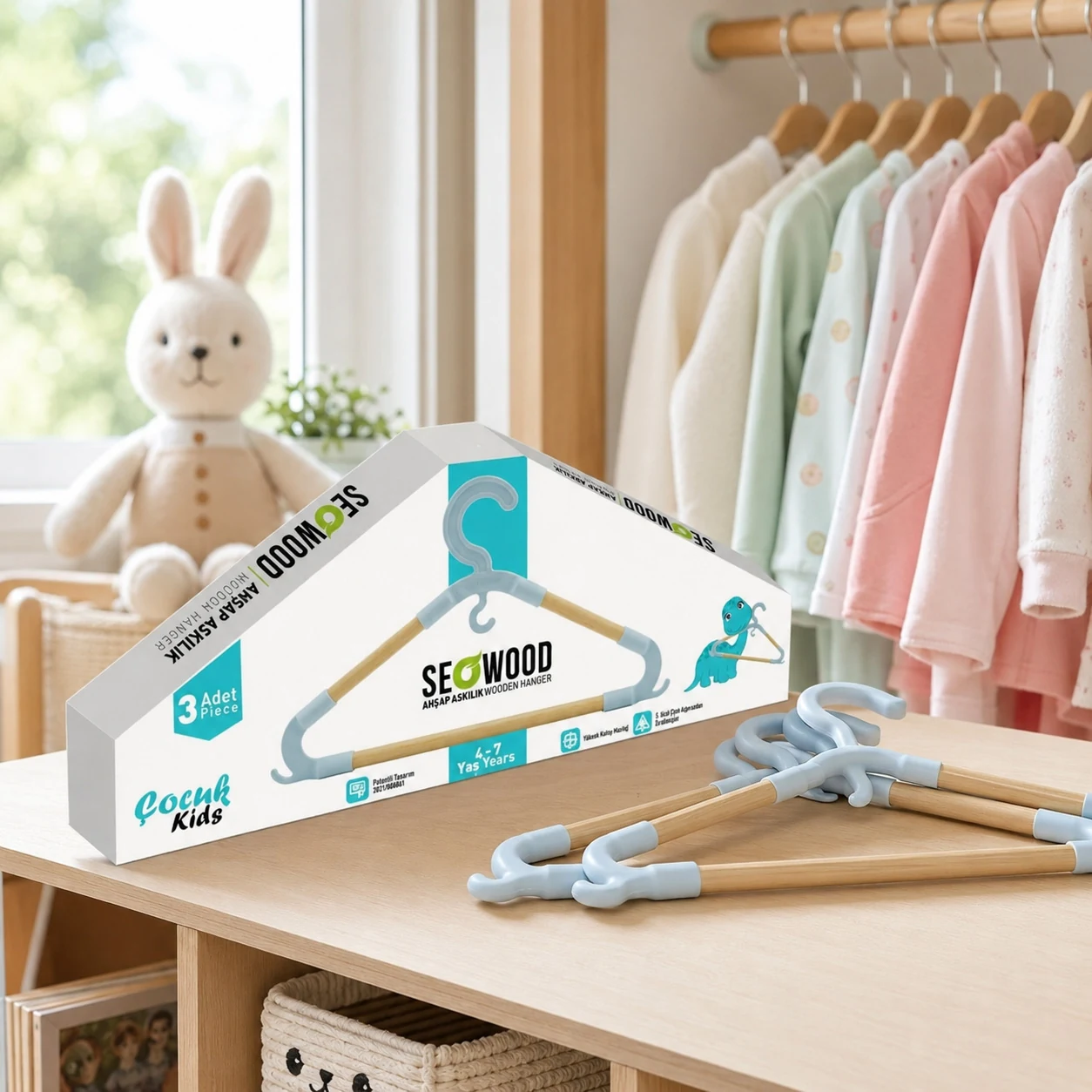 Children’s hanger product box design